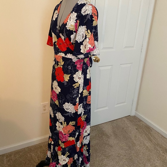 Maxi Dress - Picture 3 of 8